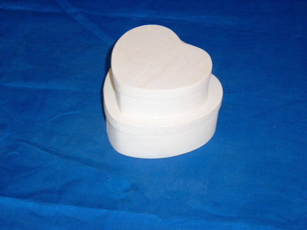 Two-tier nested heart-shaped natural wood box set, unfinished