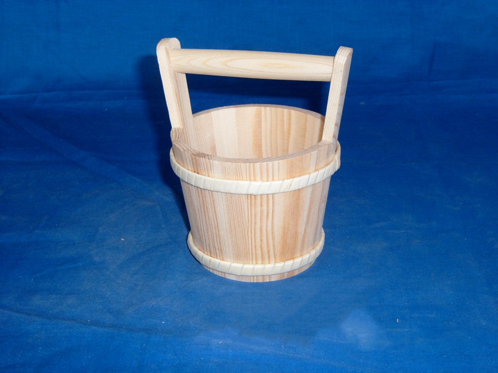 Round natural-wood wooden bucket flower pot with flat handle and twin metal bands