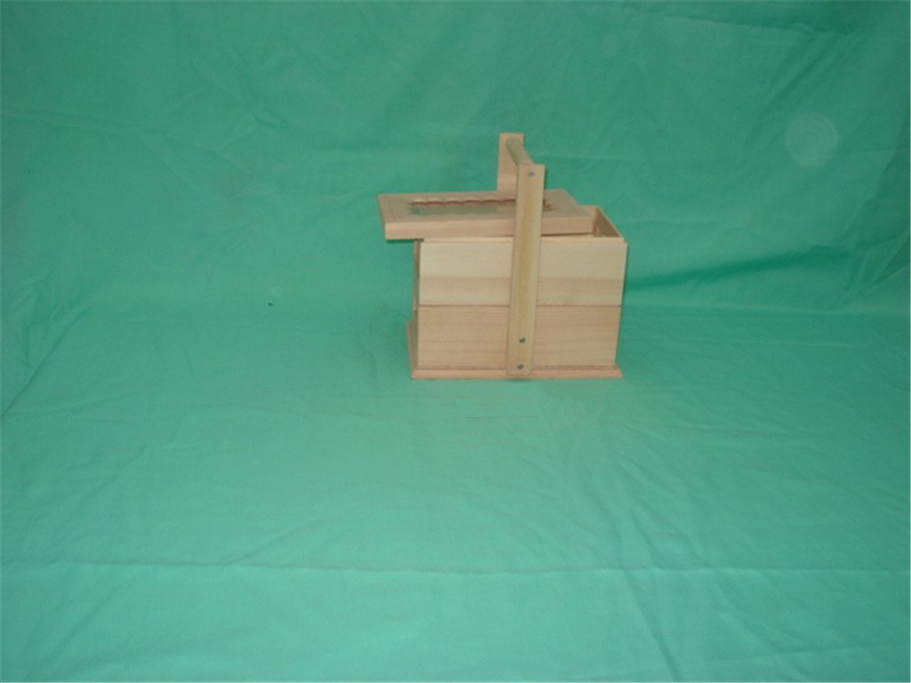 Three-tier stackable Japanese-style wooden bento / lunch box with center divider and frame