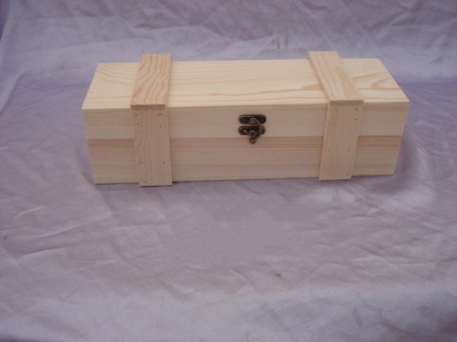 Closed rectangular natural-pine wooden wine box with two banded straps and brass latch
